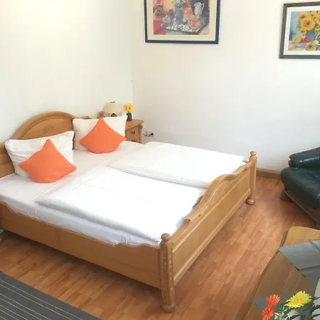 Hopfengrund 2* アルンシュタット